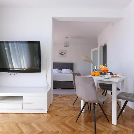 Guto Appartement *