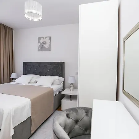 Guto Appartement Podstrana